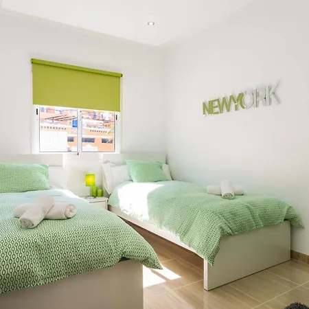 فيلة Del Conde By