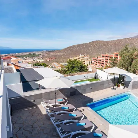 Villa Del Conde By *