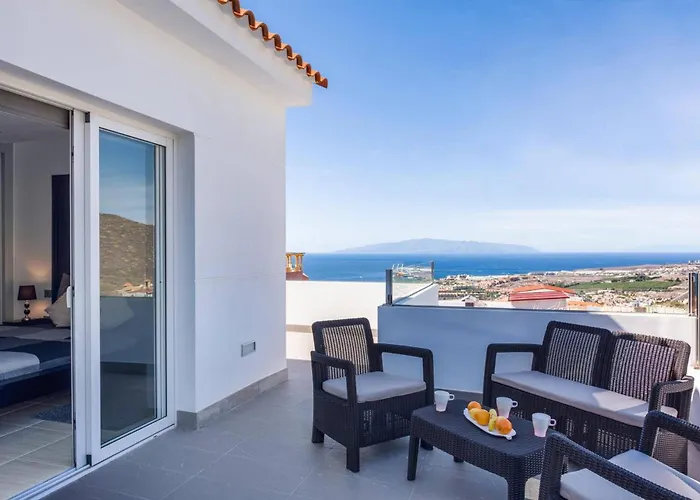 Villa Del Conde By *