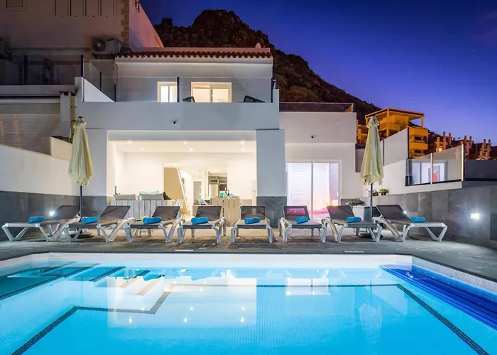 Villa Del Conde By *