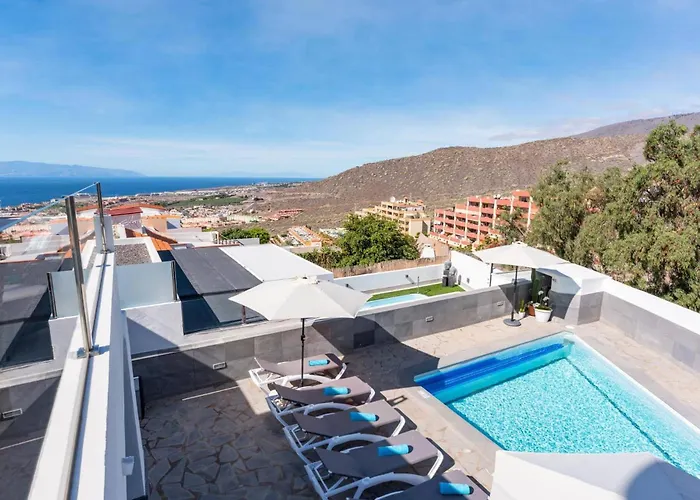 Villa Del Conde By *